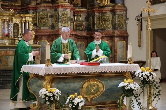 U varaždinskoj katedrali slavljena sveta misa “Veni Sancte Spiritus” povodom početka nove školske i akademske godine